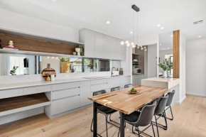 Iluka on the Avenue- 3 bedroom, 2 bathroom. Brand new. 150m walk to shops, Ocean Grove